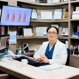 Francis Jeon, MD