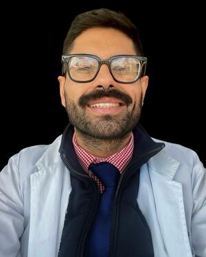 César Cruz Alcázar, Dott